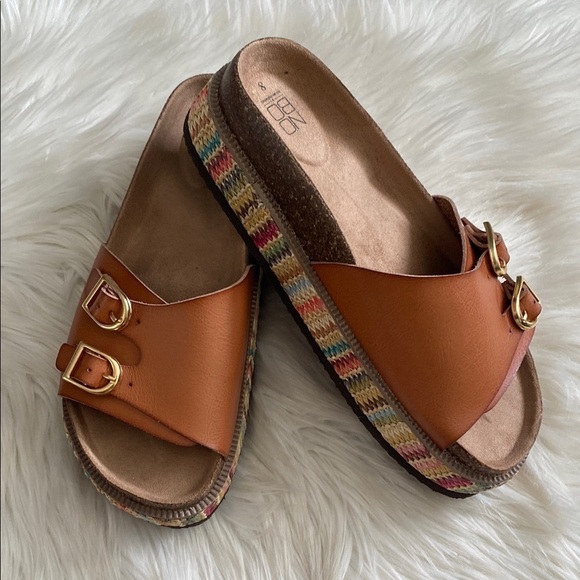 NOBO Shoes - NWOT Nobo Women's Tan Sandals with Buckle Detail
